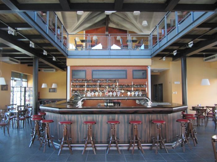 Arredamento pub, enoteche e wine bar Arredamento wine bar